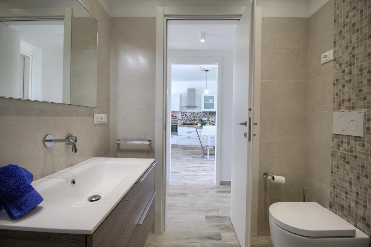 Jacuzzi Holiday Homes By Lovesud Santa Maria di Leuca Buitenkant foto