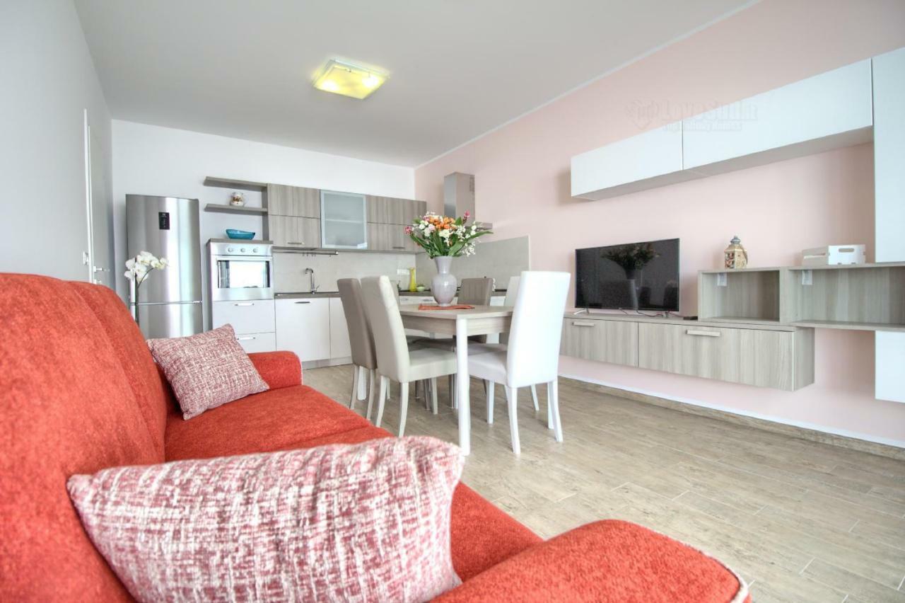 Jacuzzi Holiday Homes By Lovesud Santa Maria di Leuca Buitenkant foto